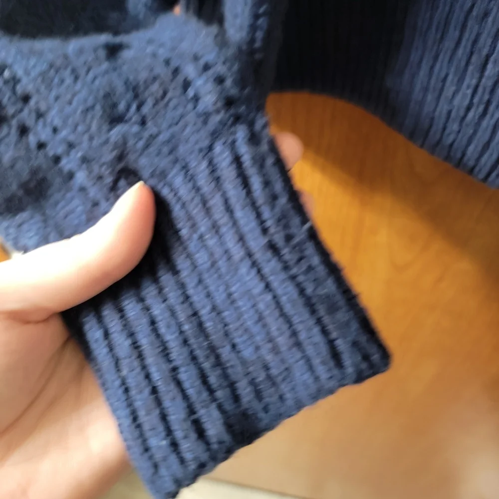 BOGO Universal Thread Navy Blue Fishermans Sweater Size Medium - Picture 5 of 6